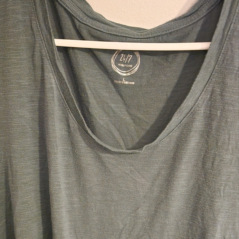 Maurices Charcoal Short Sleeve Tee